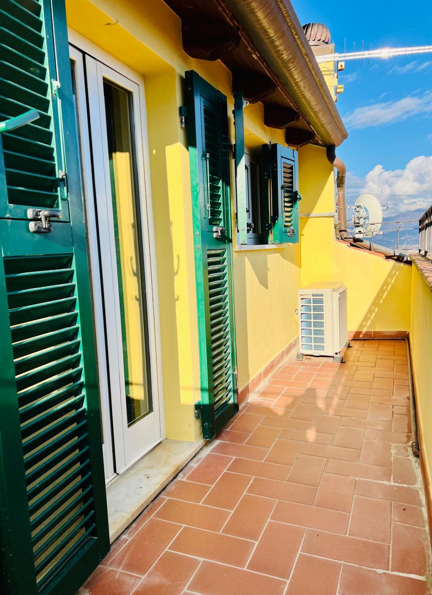 Casa E Mansarda Delle Mura Ameglia Exterior foto